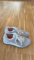 Nike Sneaker Grösse 37,5 guter Zustand.