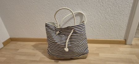 Sommer Tasche/Strandtasche - blau-weiss gestreift, neu!
