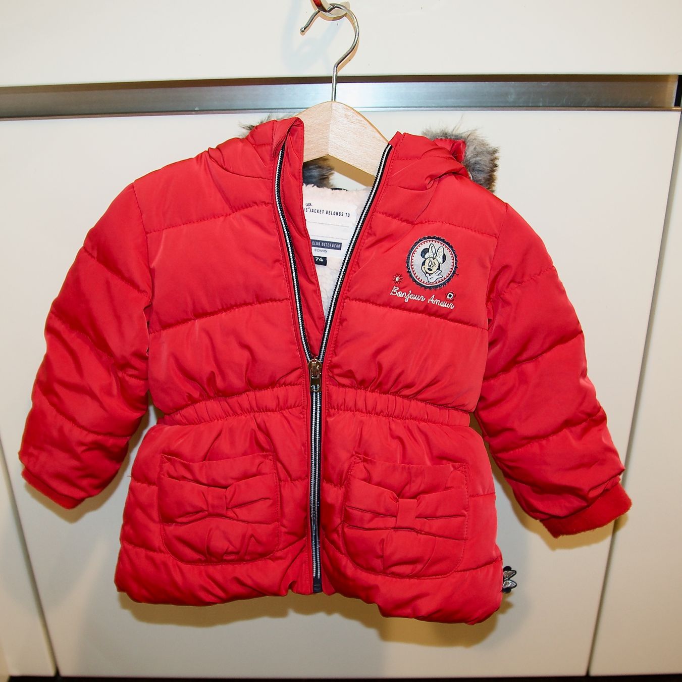Disney Giacche & Cappotti: Winterjacke Mädchen Gr. 74 Disney – Usato da Uster venduto da ros_pym8 1