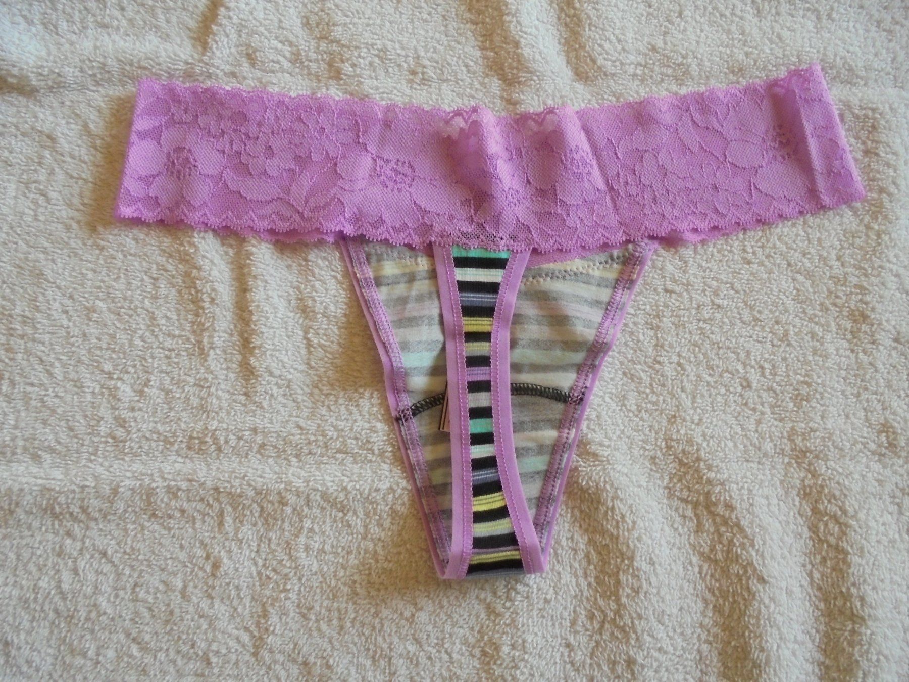 Victoria's Secret Altra biancheria intima: VICTORIA'S SECRET THONG, S, NEU – Nuovo e nell'imballaggio originale da Aarau Rohr venduto da PinkSchwein 2