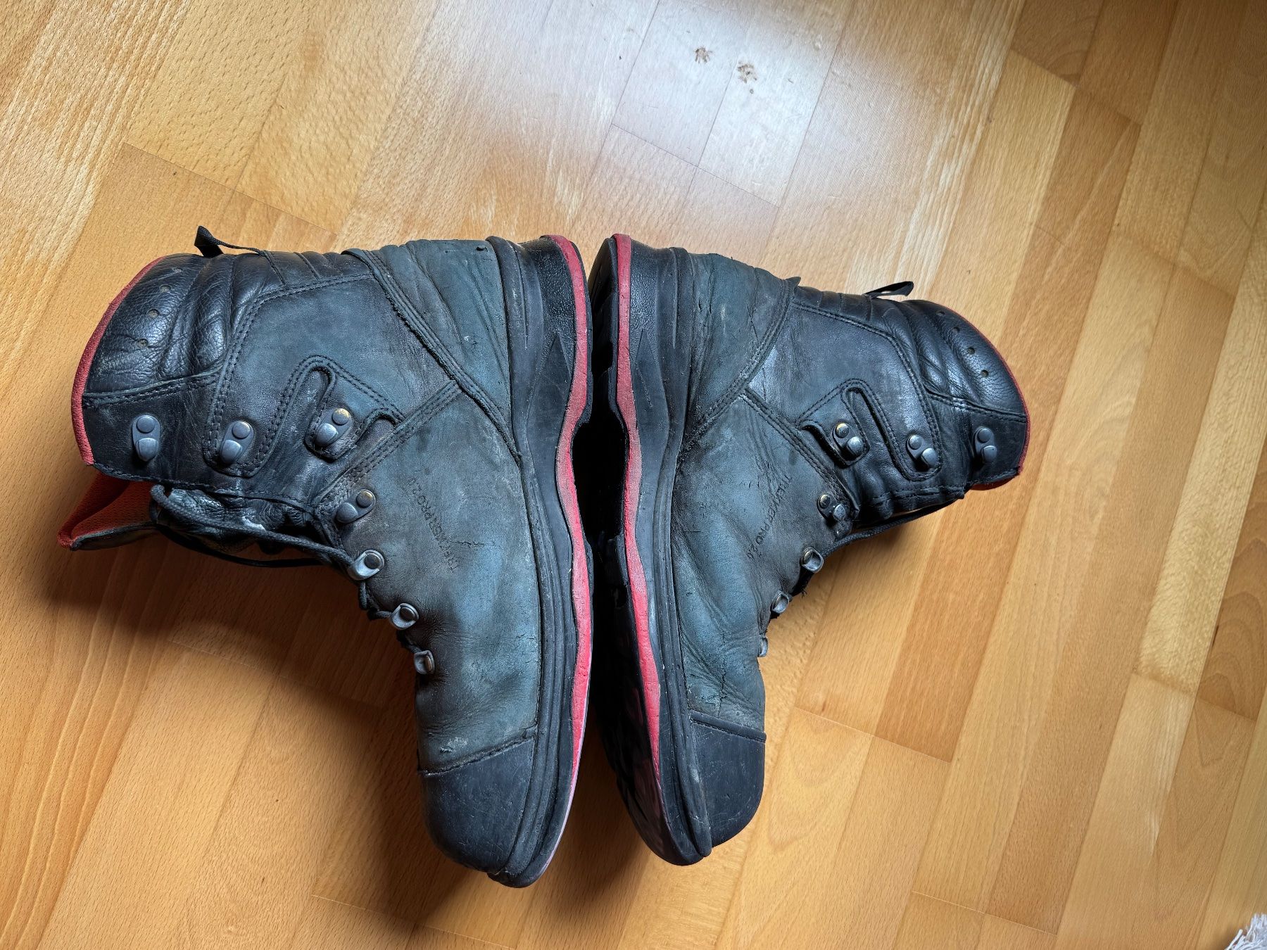 Haix Chaussures hommes: Arbeitsschuhe Gr. 45 gebraucht – D'occasion à Märwil par Asterix2009 5