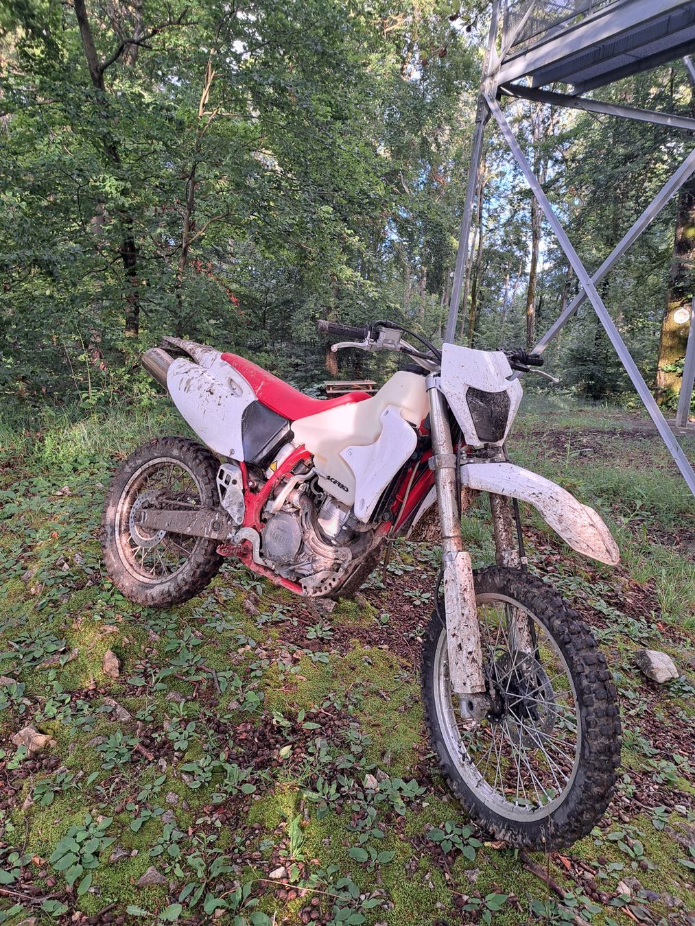 Yamaha Enduro: Yamaha wr 400f – Usato da Basel venduto da cas_dn67 1