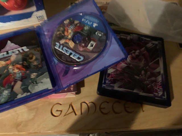 Sony Jeux: Limited Run #207: Celeste Collector's Edition PS4 – D'occasion à Steinach par Gamecet 4