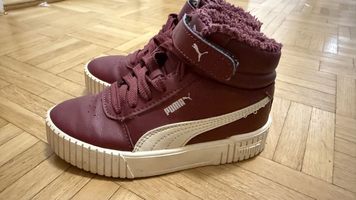 Chaussures filles: Sneaker Puma 30 – D'occasion à Genève par fra_v2zs