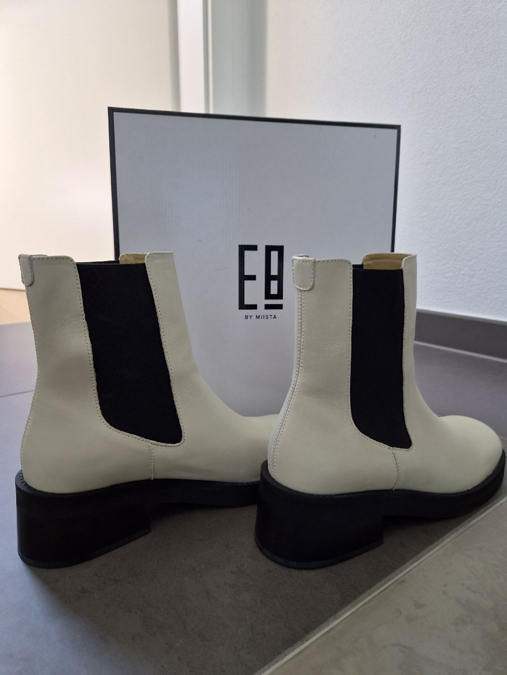 Miista Chaussures femmes: Stivaletto E8 by Miista, Nr. 39 – Neuf avec emballage d'origine à Semione par danisolari 1
