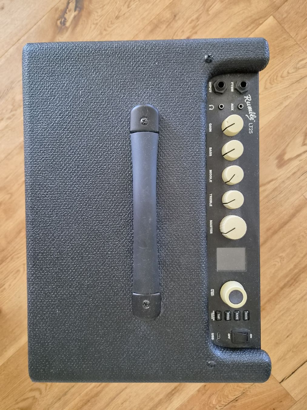 Fender Amplificatori: Ampli Basse Fender LT25 – Usato da Chêne-Bourg venduto da tyraelx 1
