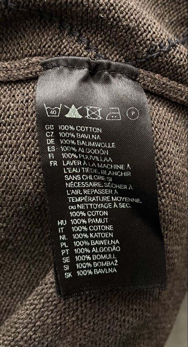 H&M Maglioni & Felpe: Brauner Pullover mit Rautenformen – Usato da Suhr venduto da Phile05 3