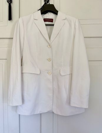 Weisser Blazer von Strenesse