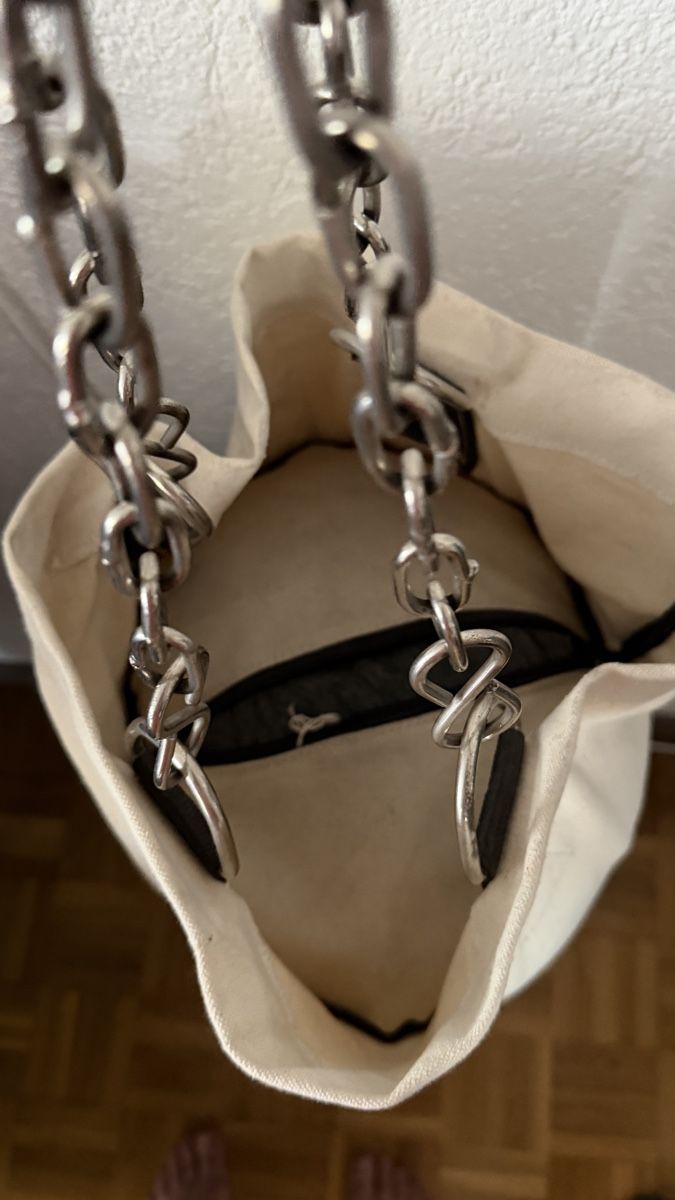 Sacchi da boxe: Box-Sack inkl. Aufhängung – Usato da Bubikon venduto da Heidi70 2