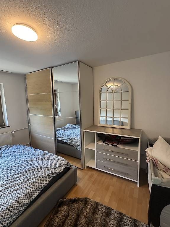 Letti: Schlafzimmer Komplett Set – Usato da Basel venduto da Murat022