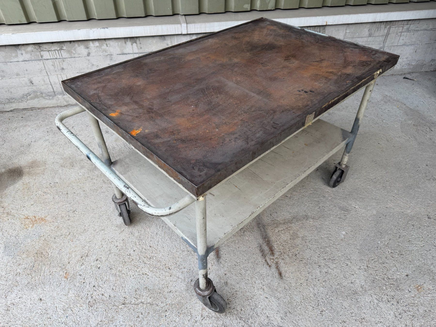 Mobili & Arredamento: Massiver Werkstattwagen / Rollwagen – Usato da Mels venduto da brunschi9988 4