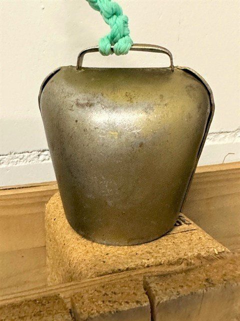 Campanacci mucche: +   CH  GLoCKe  + – Usato da Winkel venduto da zeho 4