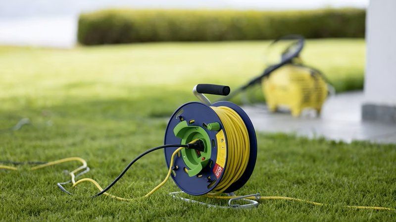 Cavi: 40m Loop Garten Kabelrolle von Steffen mit 2 x T13 Stecker – Nuovo (secondo la descrizione) da Sulz LU venduto da Elektrofachverkauf 2