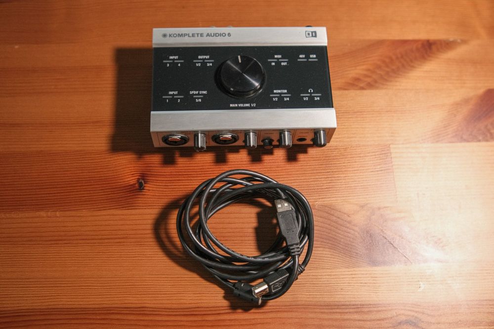 Native Instruments Komplete Audio 6 USB Audio Interface (Gebraucht) in ...