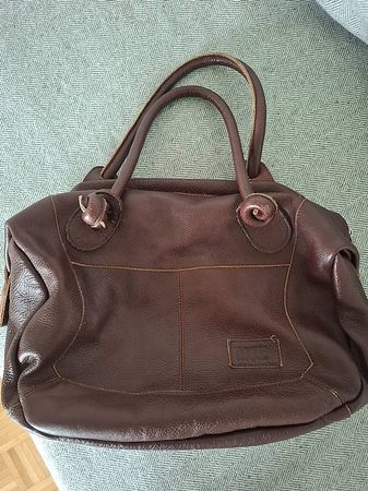 Hochwertige Lederhandtasche