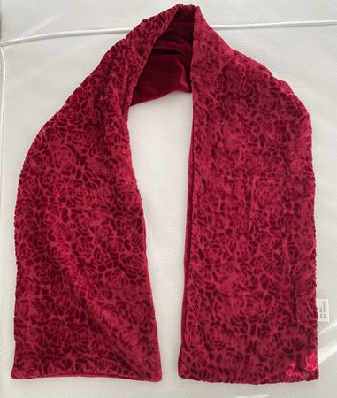 Schal aus 70% Seide aus 30% Viscose 🌸