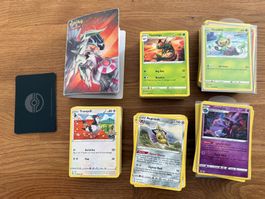 Ca. 500 Englische Pokemonkarten aus den Jahren 2021 und 2022