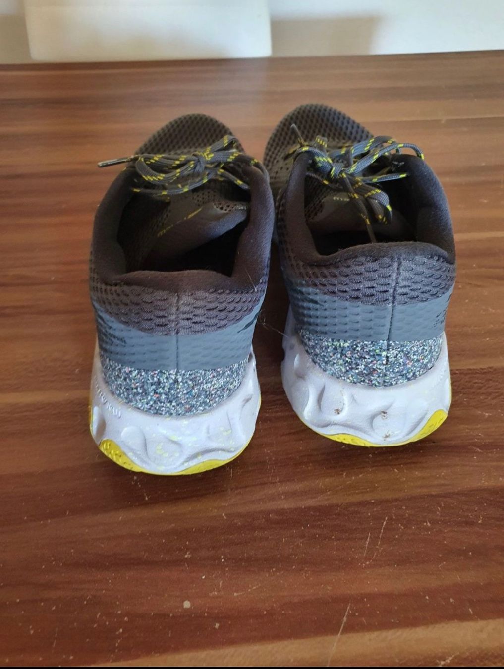Nike Scarpe da uomo: Nike Running Sneaker - AB 79.- – Usato da Kriens venduto da saleworld 1