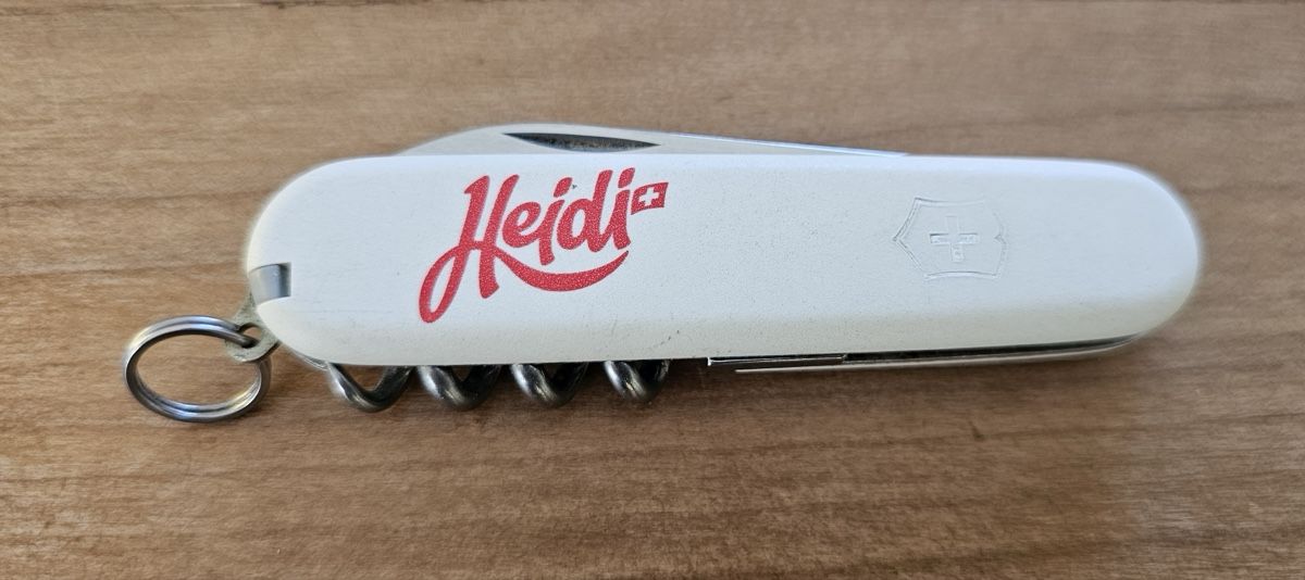 Victorinox Coltelli tascabile: Victorinox Offiziersmesser "Heidi" – Usato da Burgdorf venduto da gbergler33 3