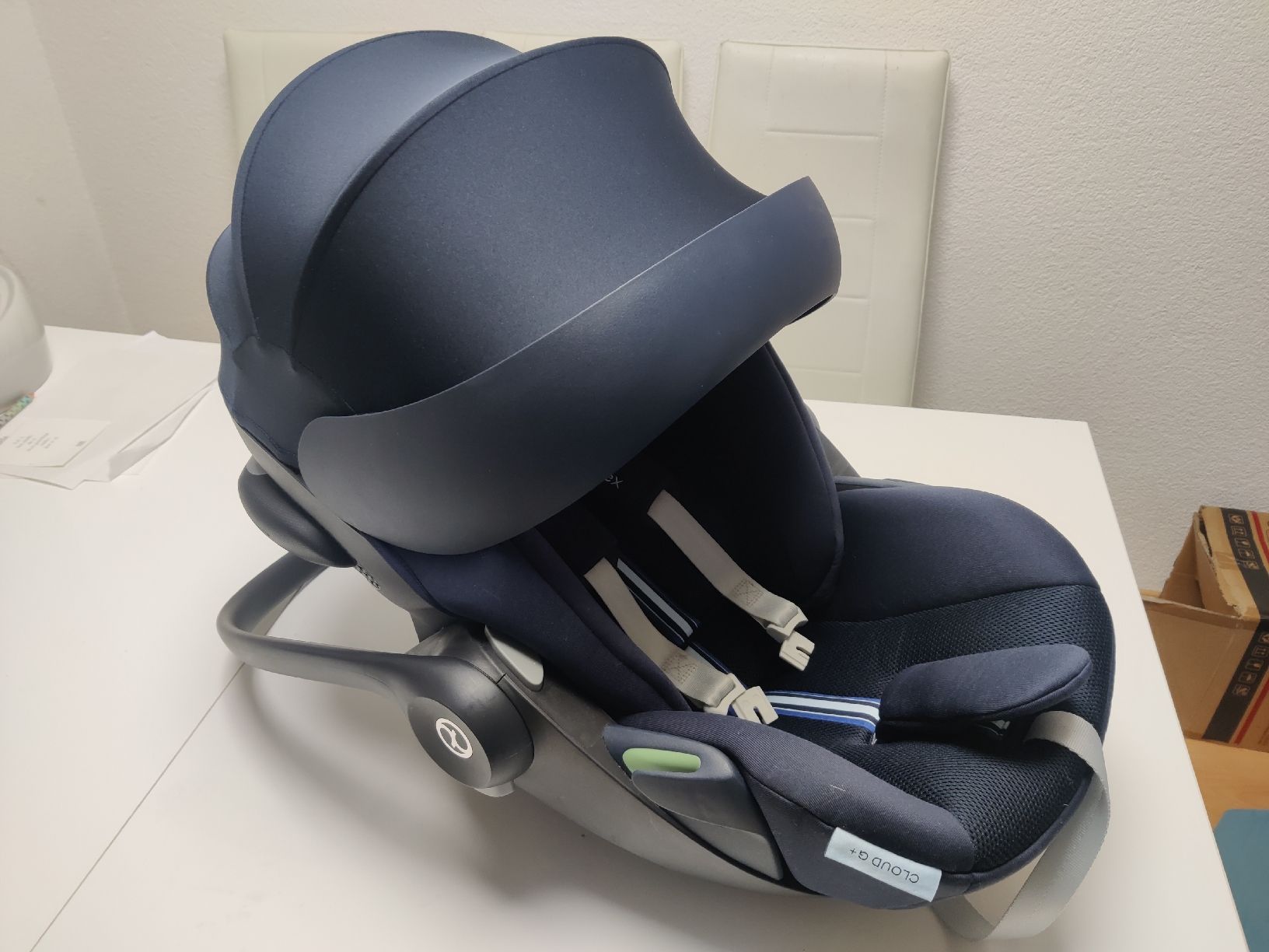 Cybex Seggiolini per auto: Babyschale Cybex Cloud G mit Basis – Usato da Winterthur venduto da bkerec 3