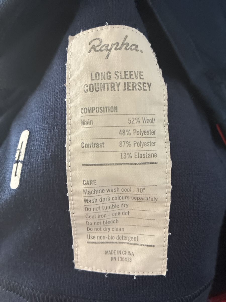 Rapha Leibchen & Hosen: Trikot Rapha – Gebraucht aus Basel von dondestan 2