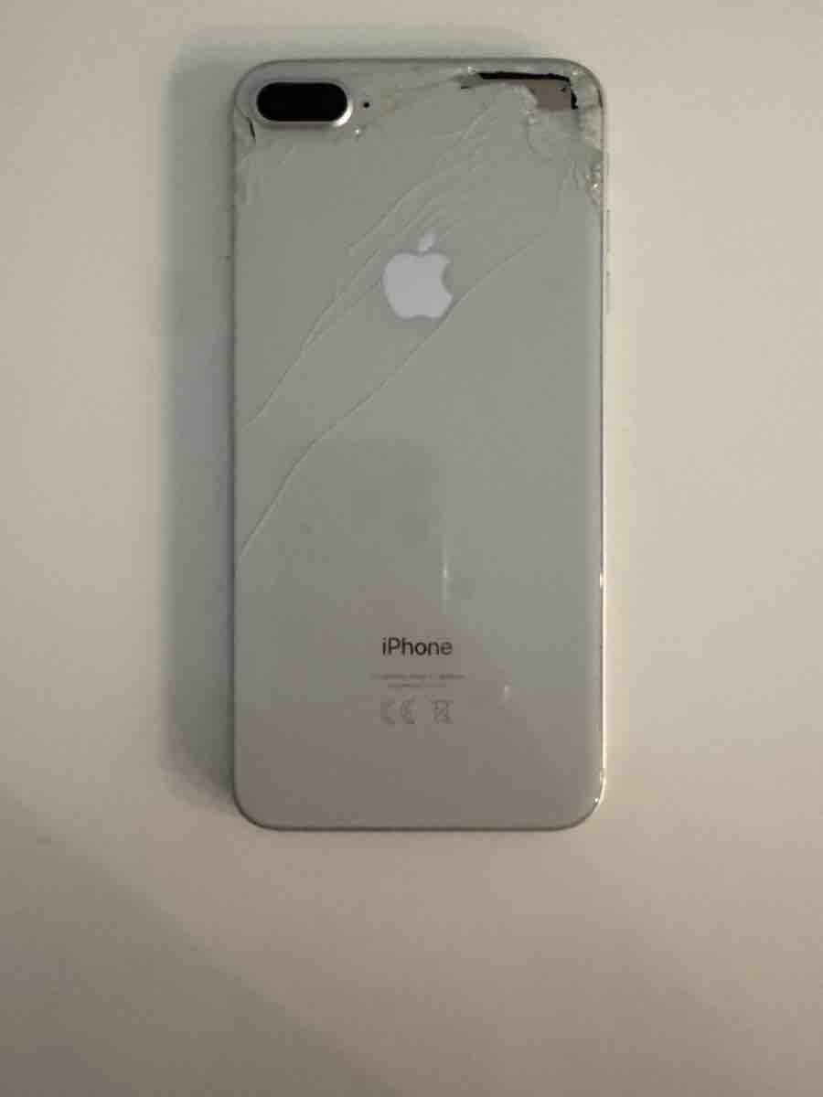 Apple Handys / Smartphones: Apple iPhone  Smartphone gebraucht – Gebraucht aus Zürich von san_7lmz 1