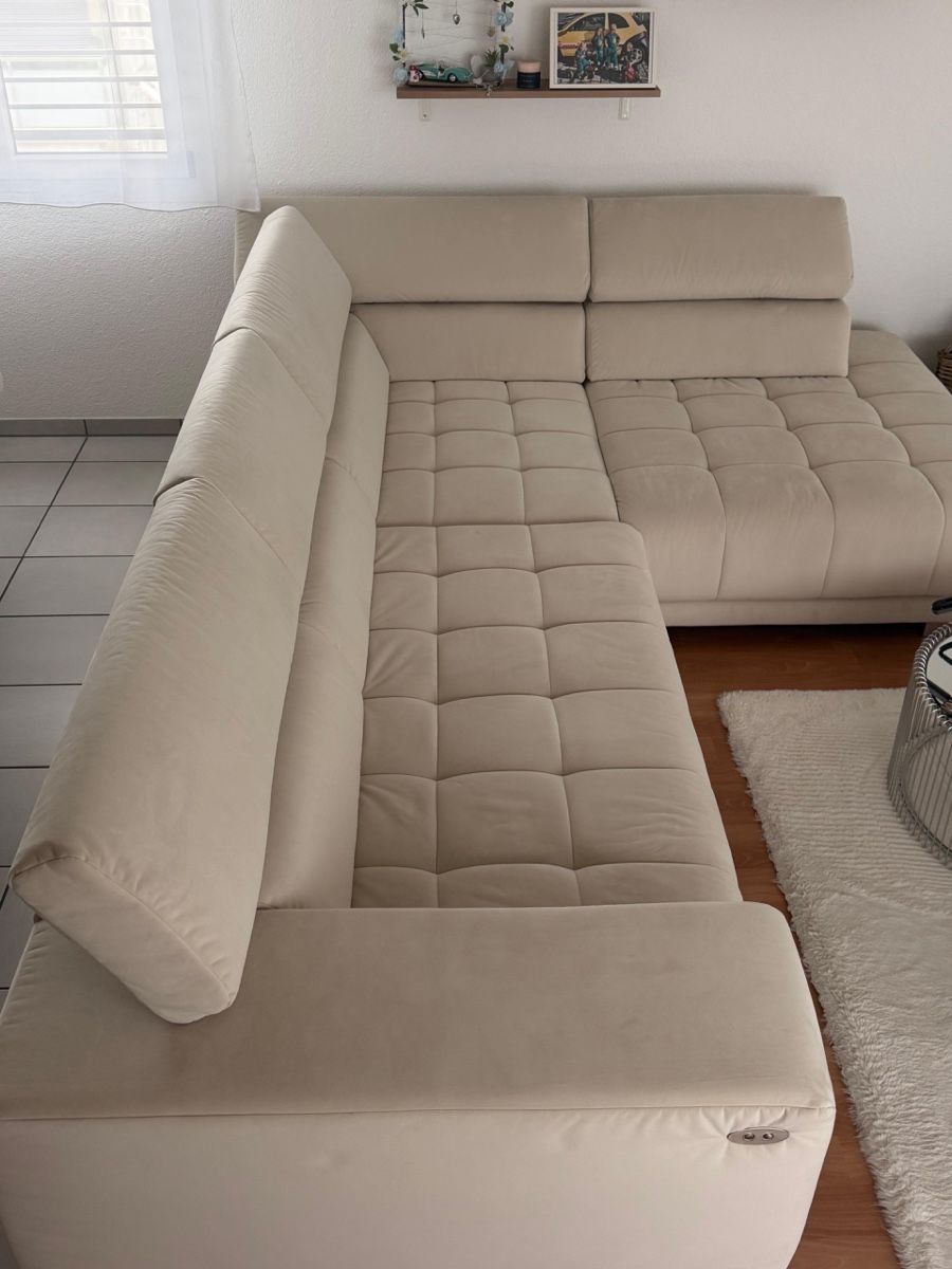 Divani: Sofa - Ecksofa elektrisch ausziehbare Sitzfläche – Usato da Hinwil venduto da Diliborina9598 2