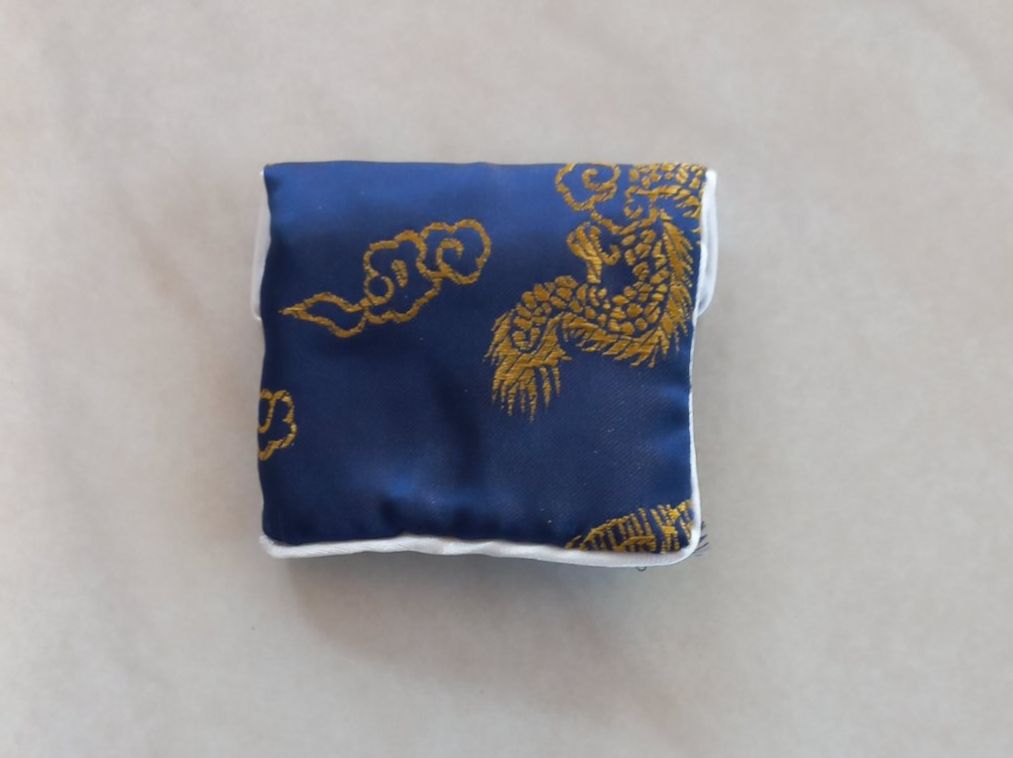Borse: China Seiden Schmuck Tasche 7x6,5cm – Nuovo e nell'imballaggio originale da Winistorf venduto da acreativ4 2