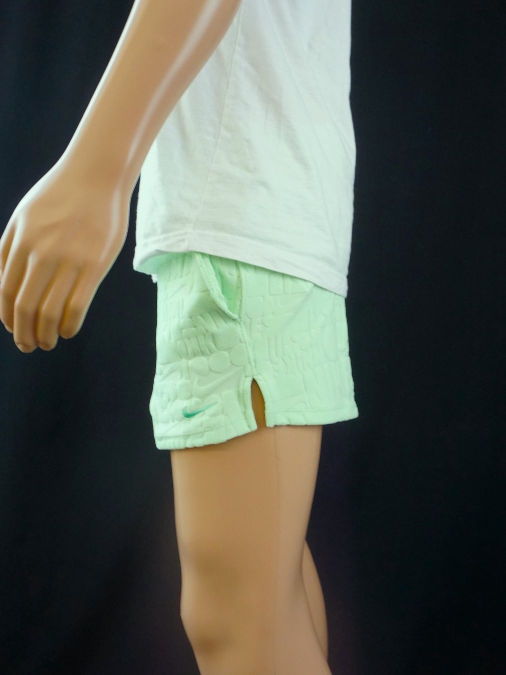 Nike Pantaloni: Nike Shorts Gr. XS – Nuovo (secondo la descrizione) da Pratteln venduto da Restwert_Pratteln 1