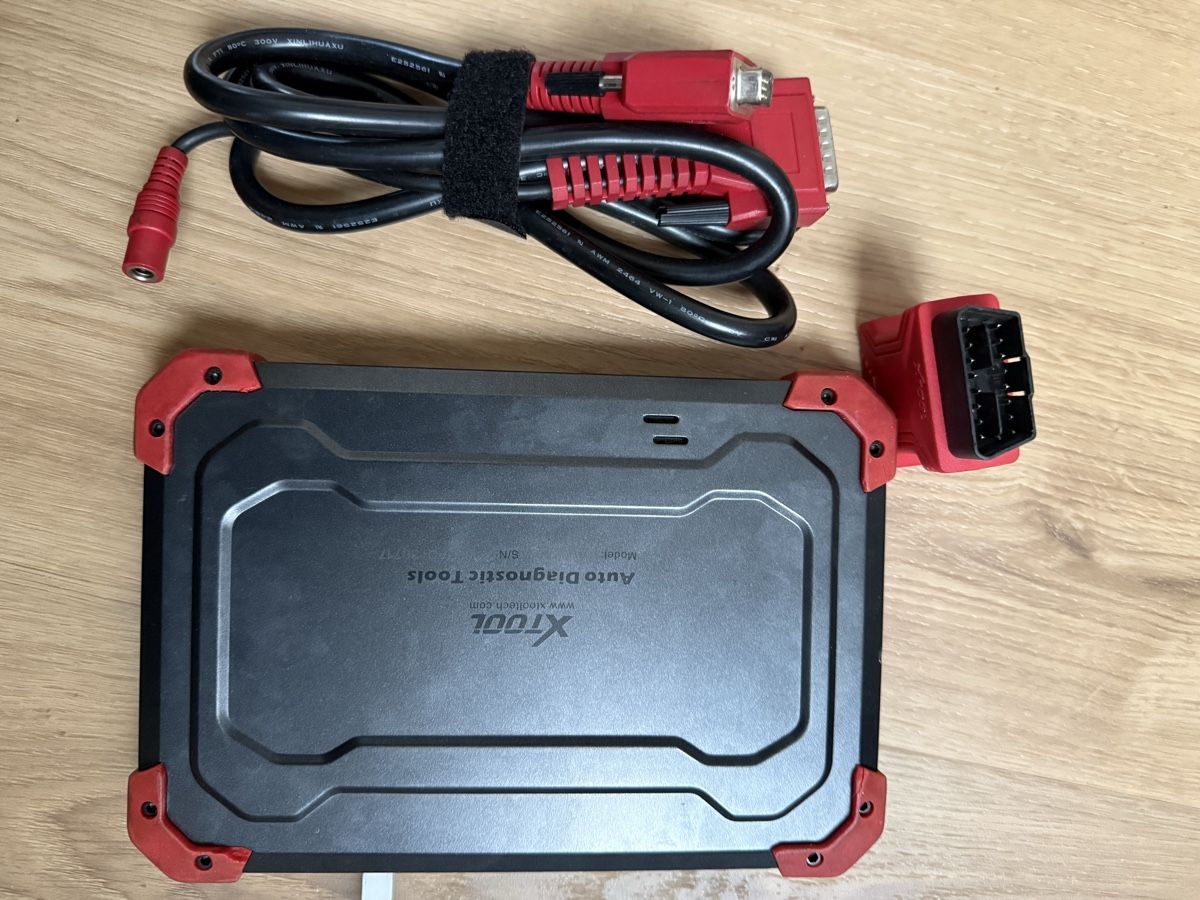 Messen: XTOOL X100 PAD OBD2 Diagnosegerät Key Programmer – Gebraucht aus Thun von PumpDeals.ch 2