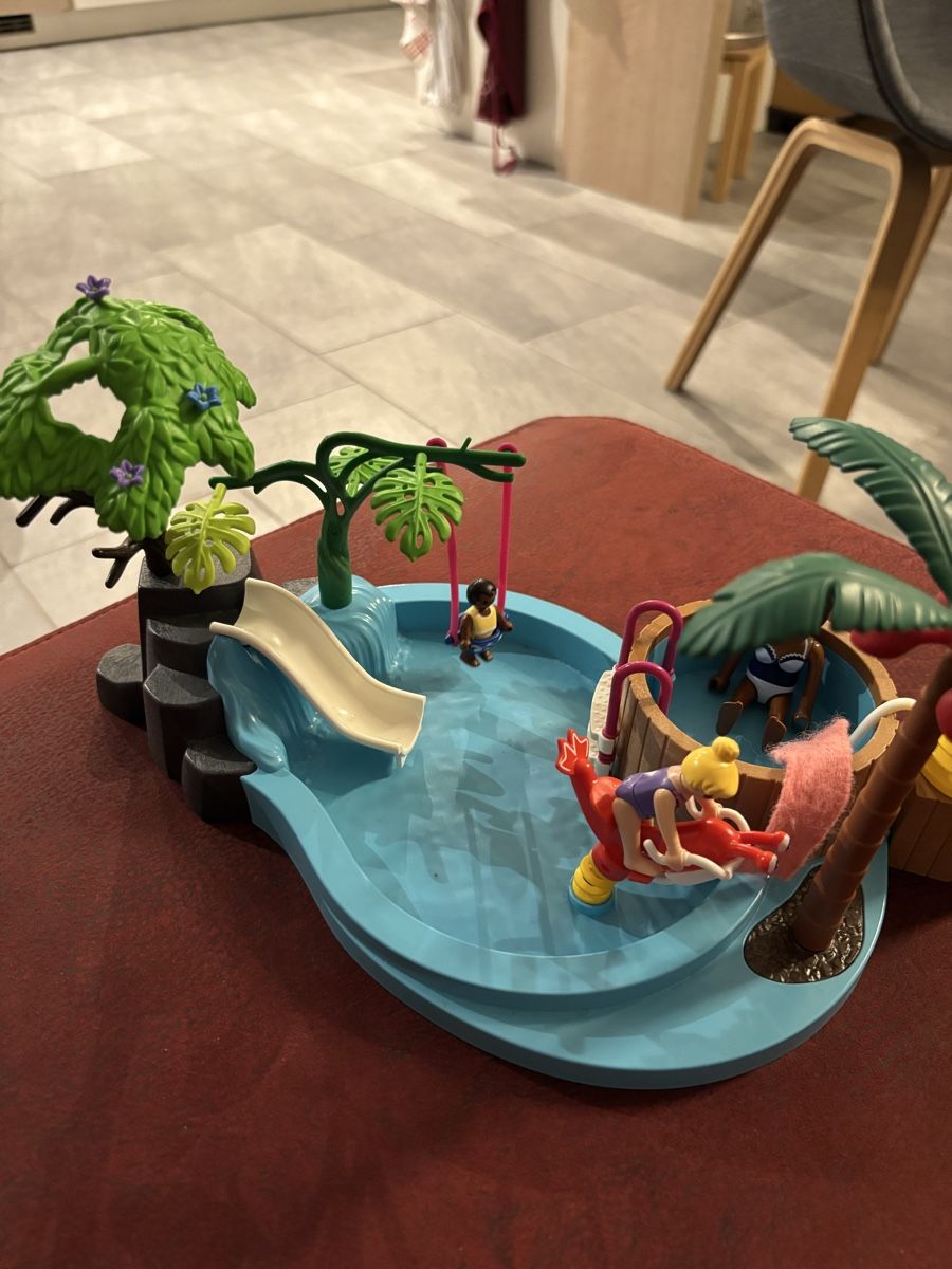 Playmobil Giocattoli: Playmobil Pool – Usato da Leibstadt venduto da Dany603 1