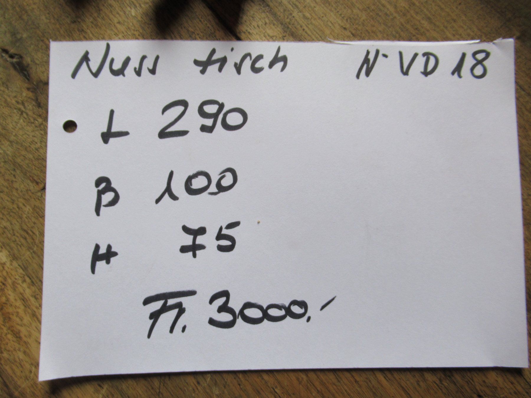 Tavoli: Beizentisch (Nuss/290) – Nuovo (secondo la descrizione) da Berg SG venduto da Pizza58 9