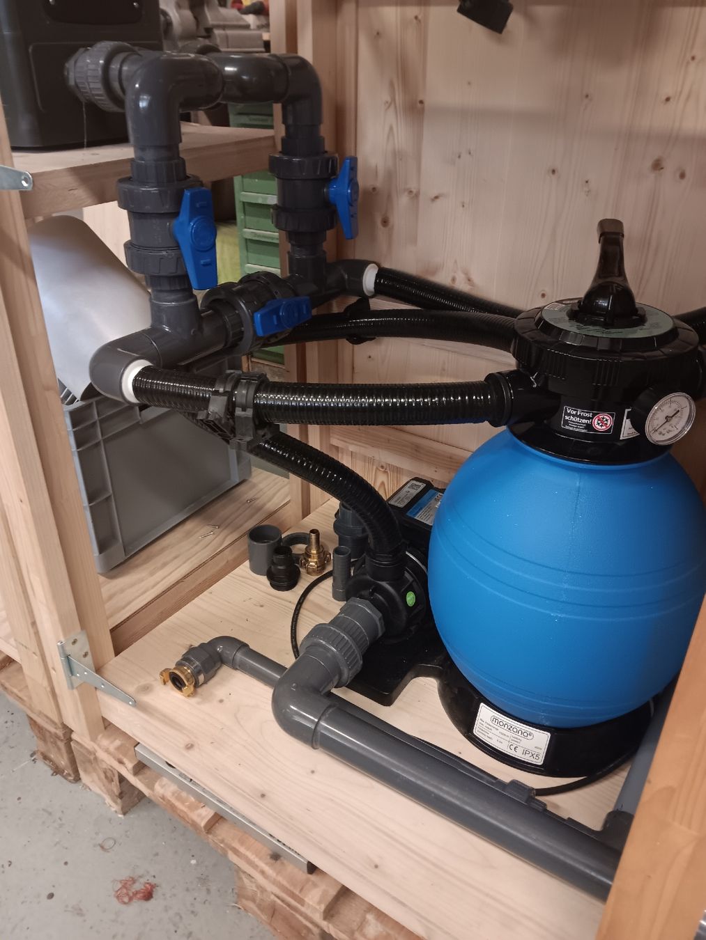 Intex Schwimmbad: Intex-Pool XTR ultra / Wärmetauscher, Filter & Chlorinator – Gebraucht aus Uster von Kim50 5