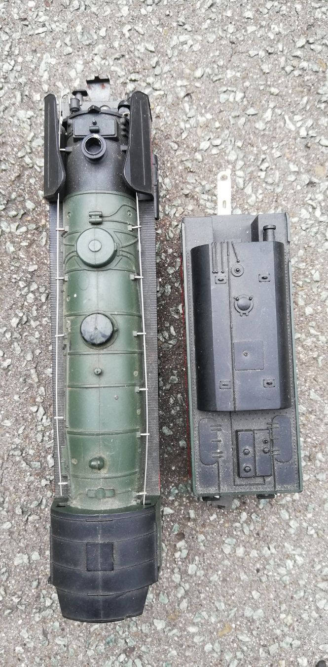 Lima Modellini di ferrovie: Lok mit Tender von Lima ab 1Fr. – Difettoso da Thun venduto da Matthias72 3