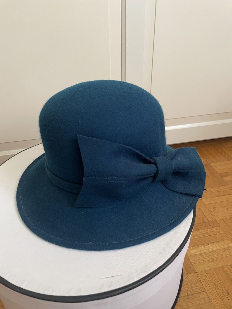 Chapeaux, bonnets & casquettes: Chapeau – Neuf (Voir description) à Genève par nidefa