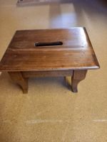 Antiker Schemel