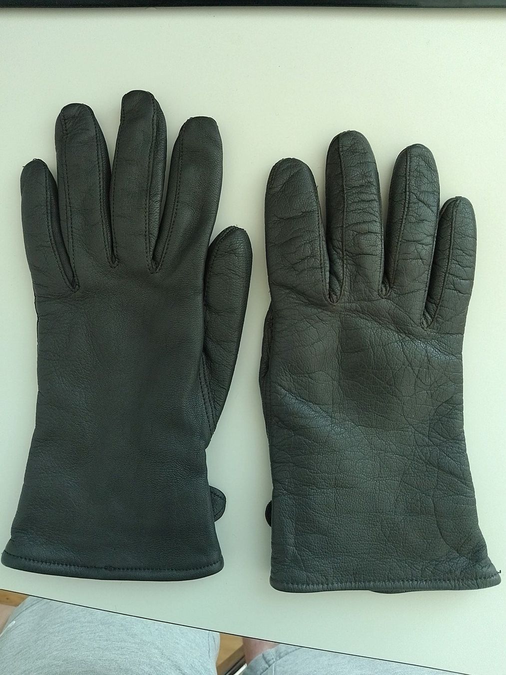 Guanti & manicotti: Lederhandschuhe XS Anthrazit mit Fleece Futter – Usato da St. Gallen venduto da RichiK.