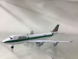 Alitalia Boeing 747-200 Verkehrsflugzeug Modell 1:500