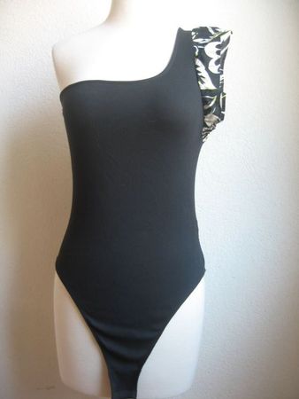 Desigual beau top-body en taille 40CH neuf!