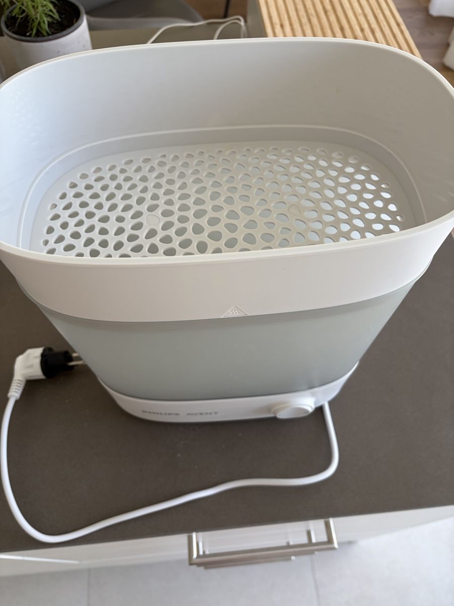 Philips Repas pour bébés: Philips Avent Sterilisator gebrauchter Zustand – D'occasion à Zug par joc_g2q2 2