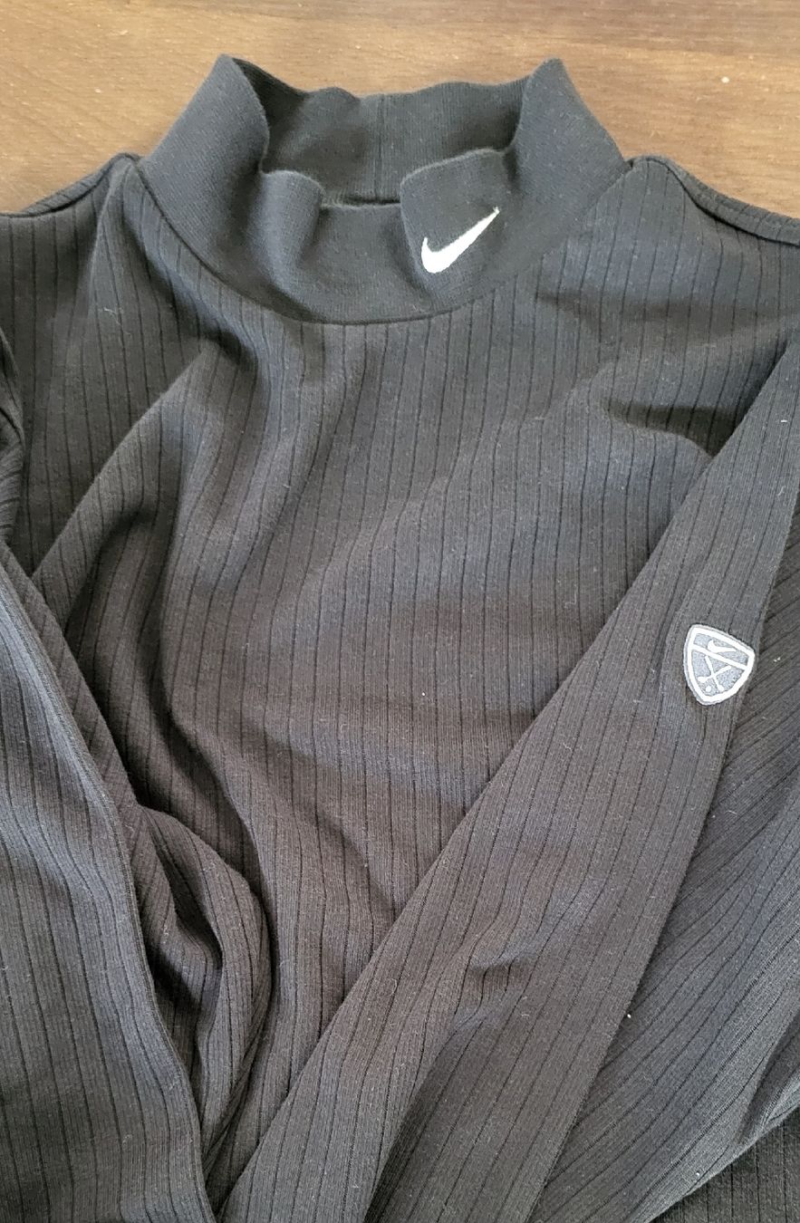 Nike Pullover & Sweatshirts: Nike Golf Dri-Fit Sweater M – Gebraucht aus Unterseen von rej_lnk9 1