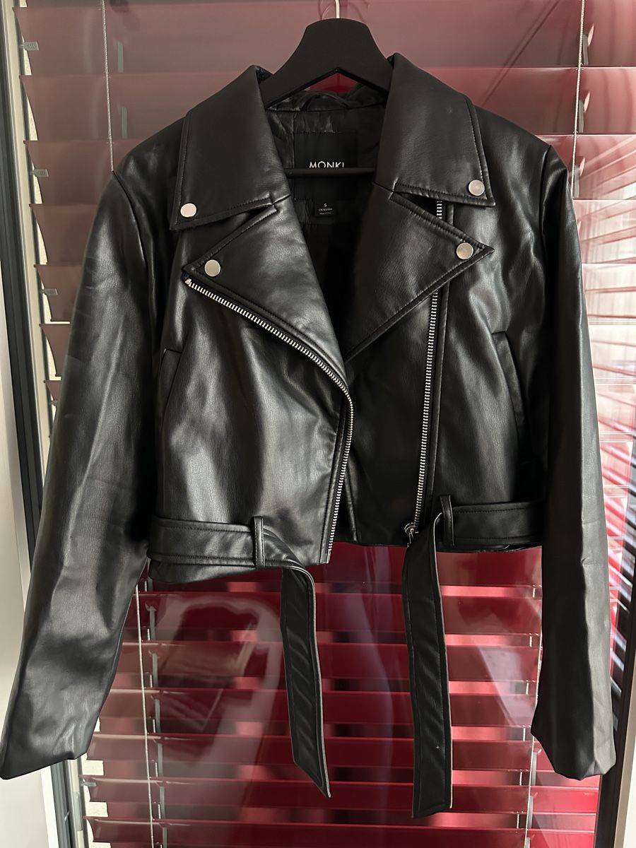 Monki Giacche: Monki Lederjacke – Nuovo (secondo la descrizione) da Zürich venduto da jennixrk