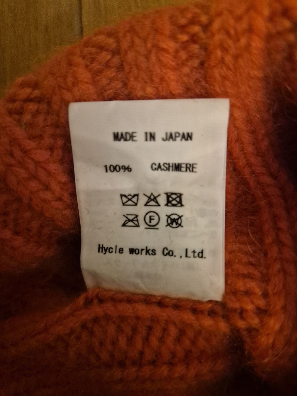 Copricapi, berretti & cappellini: Cashmere Beanie – Usato da Zofingen venduto da Tabunis 3