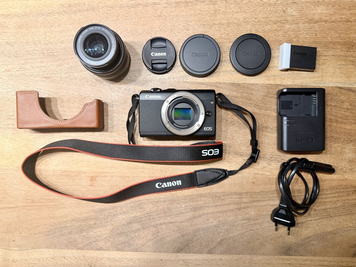 Canon Kamera: Canon EOS M100 Kit – Neu (gemäss Beschreibung) aus Stäfa von Valentinalara