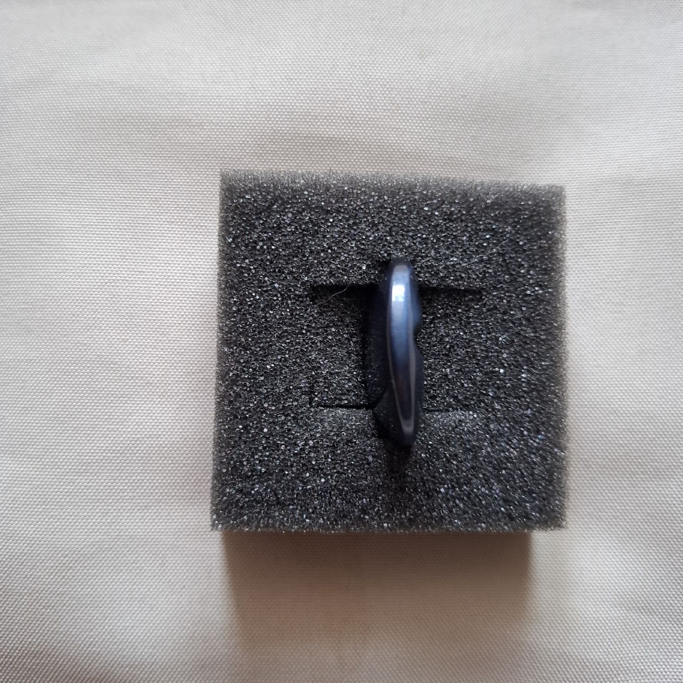 Bottoni: 1 Knopf schwarz/ blau, 29 mm. – Usato da Dietikon venduto da Hirschkopf 3