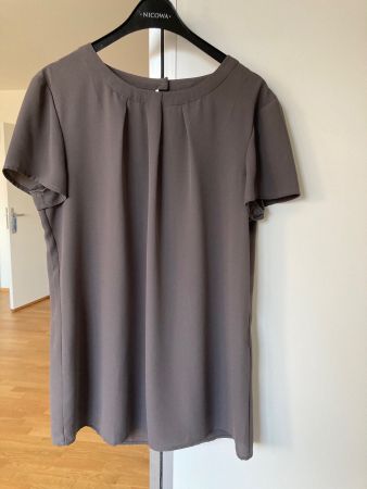 Bluse S’Oliver Premium Farbe Braun Gr. M bügelfrei neuwertig