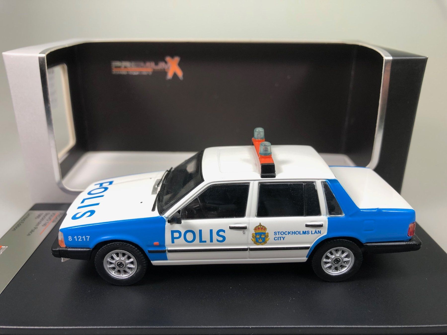 Volvo Modellautos: Volvo 740 Polis - PremiumX - 1:43 – Gebraucht aus Widen von Himan 2
