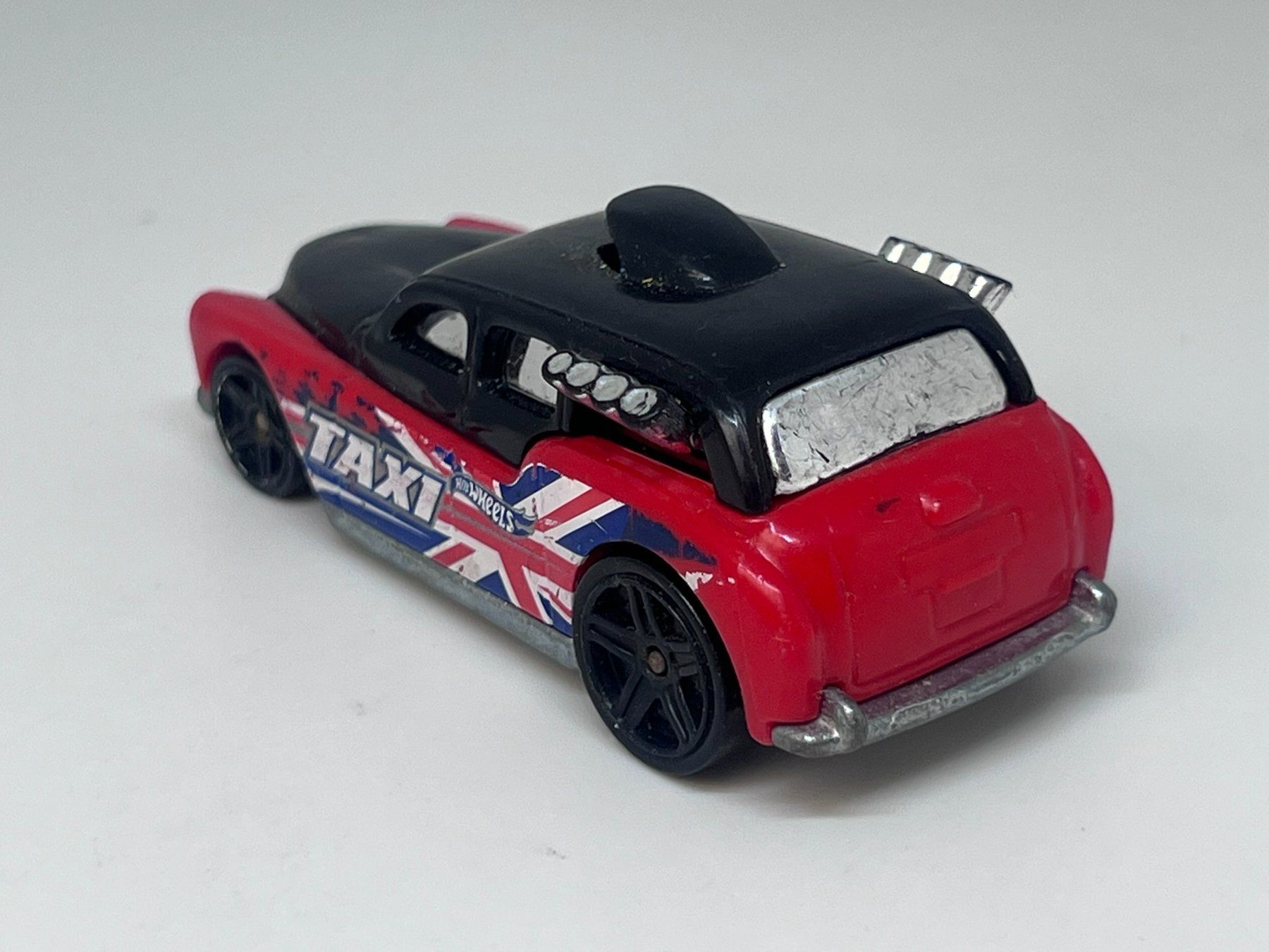 Hot Wheels Modellini d'auto: Hot Wheels Cockney Cab II #470 – Usato da Wildegg venduto da LaaBoutique 2