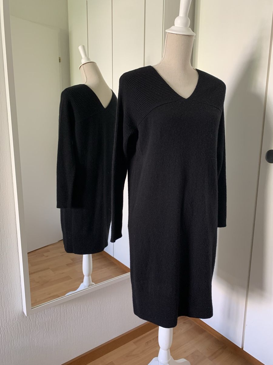Benetton Robes: Robe Benetton neuve taille S – Neuf avec emballage d'origine à Gland par TallyEva