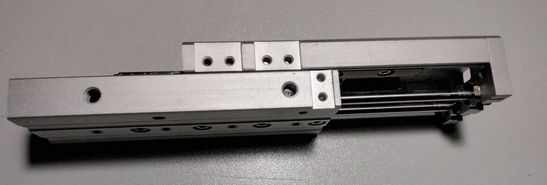 Autres produits électroniques: SMC MXS8-50 – D'occasion à Bussy FR par 023 3